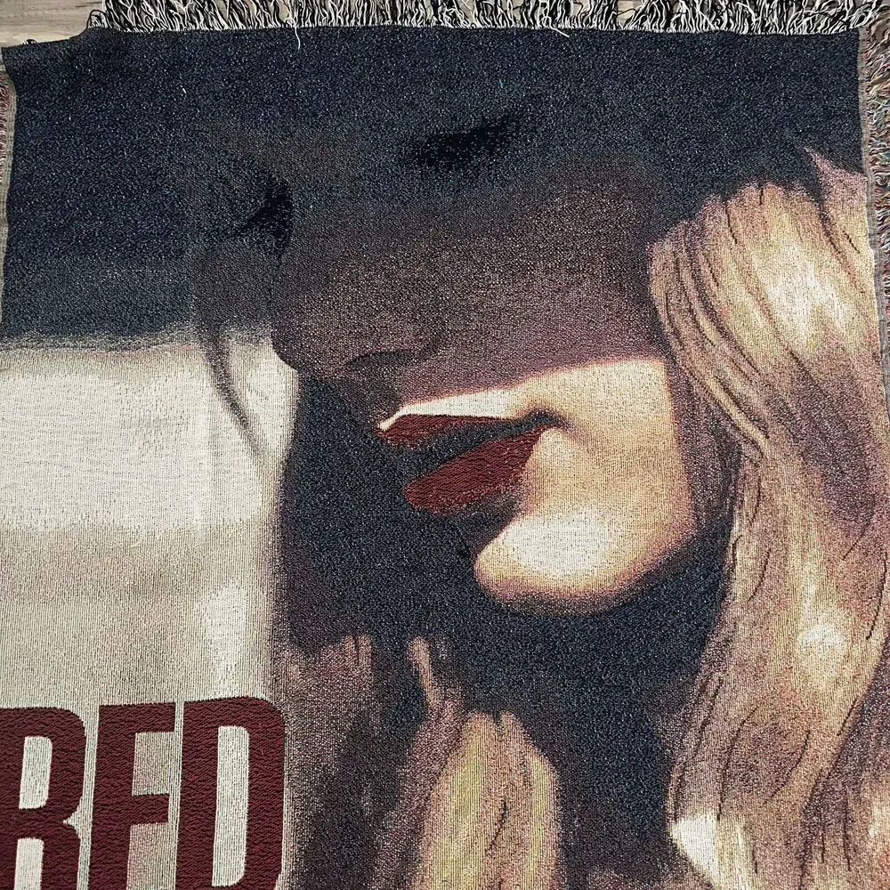 Taylor Swift RED Album Cover Tapestry Throw 2012 50x60 - Picture 3 of 4